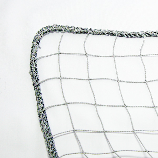 転落防止ネットの取り付け方 まもるんキャット